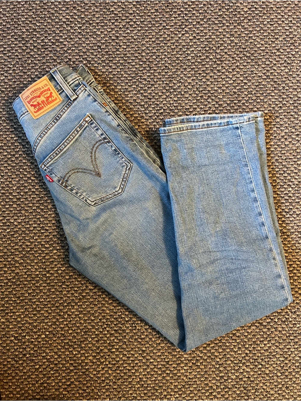 Levi's Women’s Light Blue Ribcage Straight-Leg Jeans